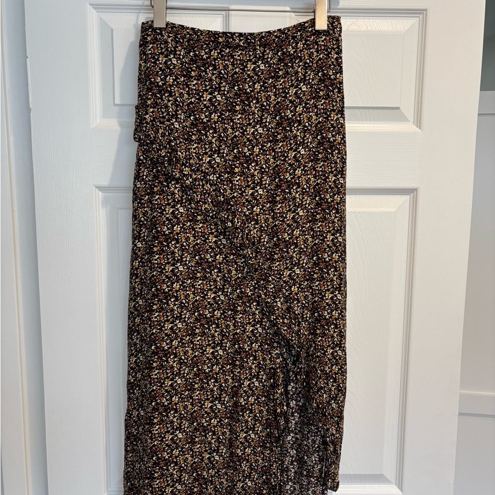 Banana Republic Floral Midi Skirt - Size 2 Tall